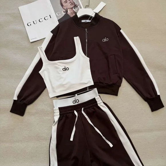 ALO Yoga Women's Black and White Sweatshirt & Hoodie Set
